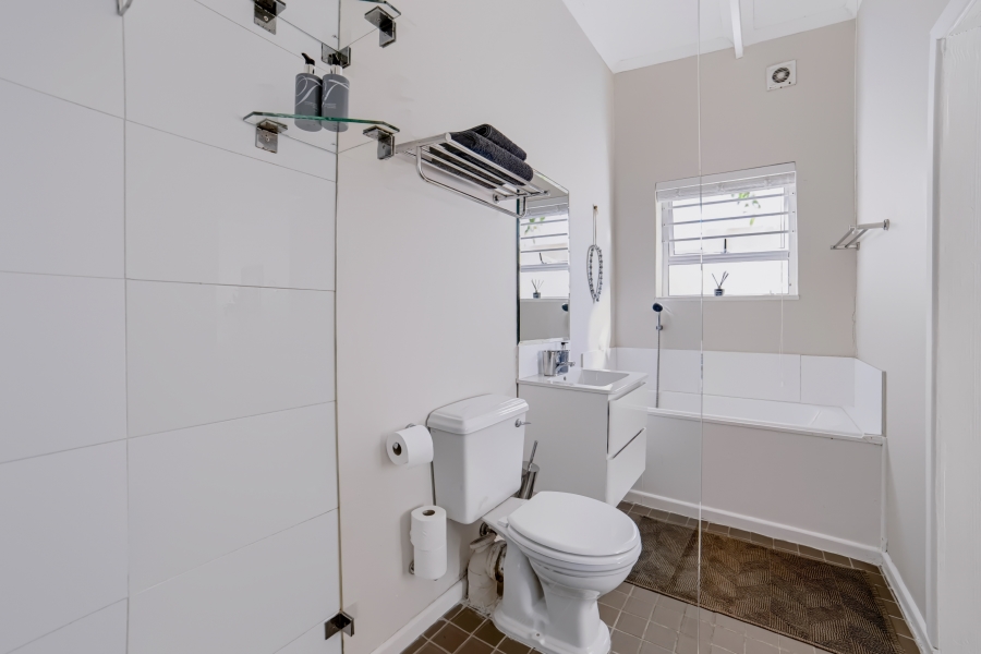 8 Bedroom Property for Sale in Claremont Western Cape